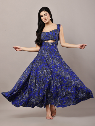 Women's Blue Paisley Print Fit & Flare Maxi Dress with Front Cut-Out and Lace-Up Back